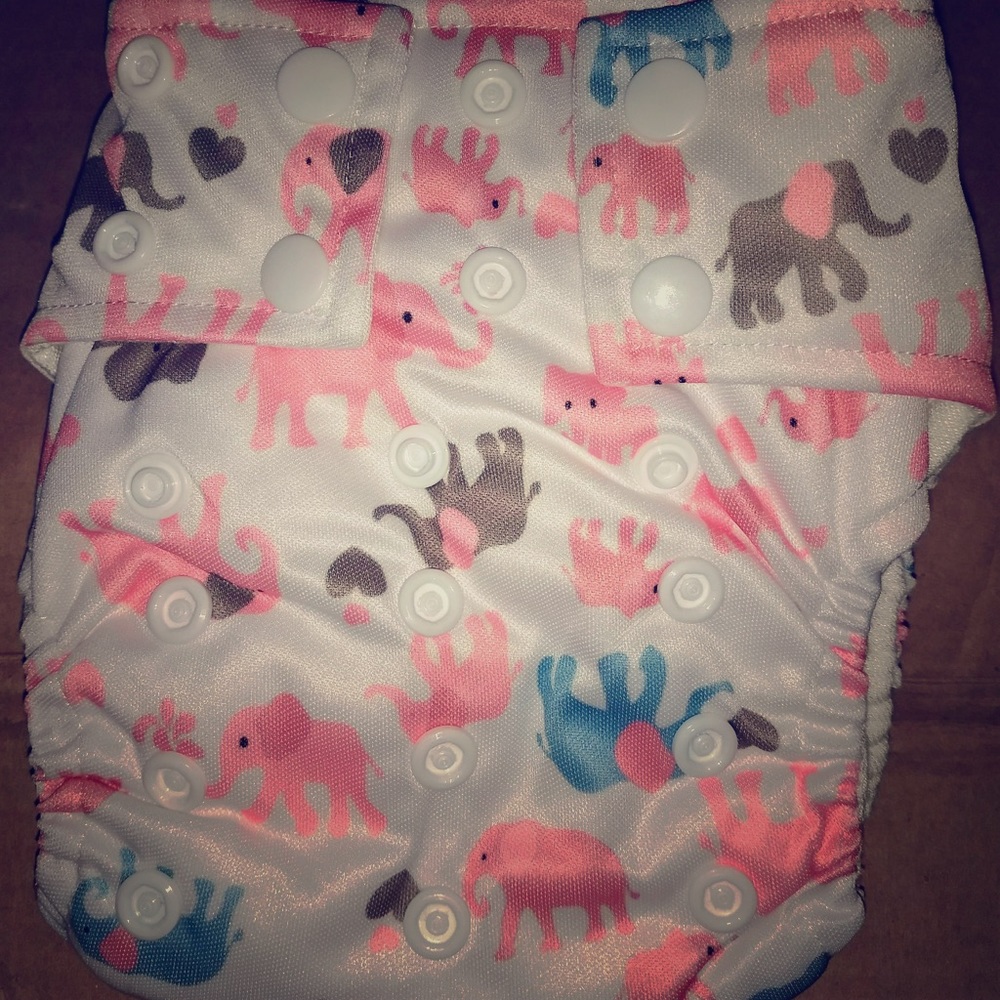 NWOT Newborn Cloth Diapers